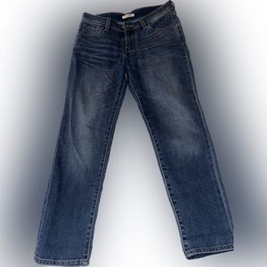 LEVIS womans “Boyfriend” Jeans Size 26 never worn.